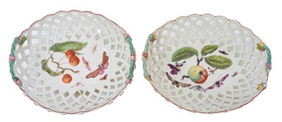 Lot 83 - Pair of Chelsea baskets