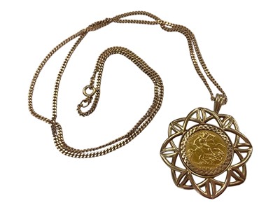 Lot 103 - Elizabeth II gold half sovereign, 1982, in a 9ct gold pendant mount on 9ct gold chain