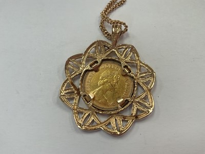 Lot 103 - Elizabeth II gold half sovereign, 1982, in a 9ct gold pendant mount on 9ct gold chain