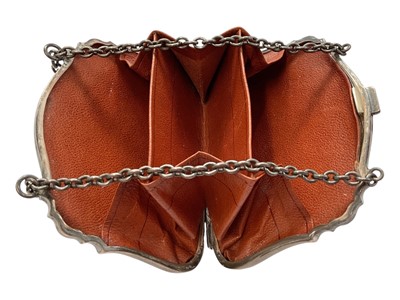 Lot 141 - 1920s silver purse with lined interior (Birmingham 1922)
