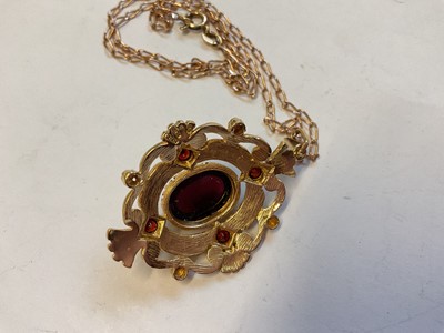 Lot 138 - Victorian style 9ct gold cabochon garnet and seed pearl pendant on a 9ct gold chain