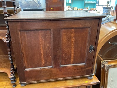 Lot 5408 - Antique oak cupboard with panelled door