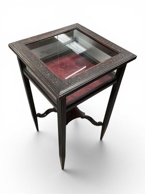 Lot 1463 - Edwardian mahogany square bijouterie table