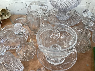 Lot 5003 - Group of glassware to include decanters etc
