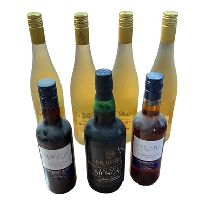 Lot 5024 - Seven bottles of Muscat wine
