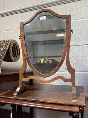 Lot 5009 - Victorian mahogany sewing box