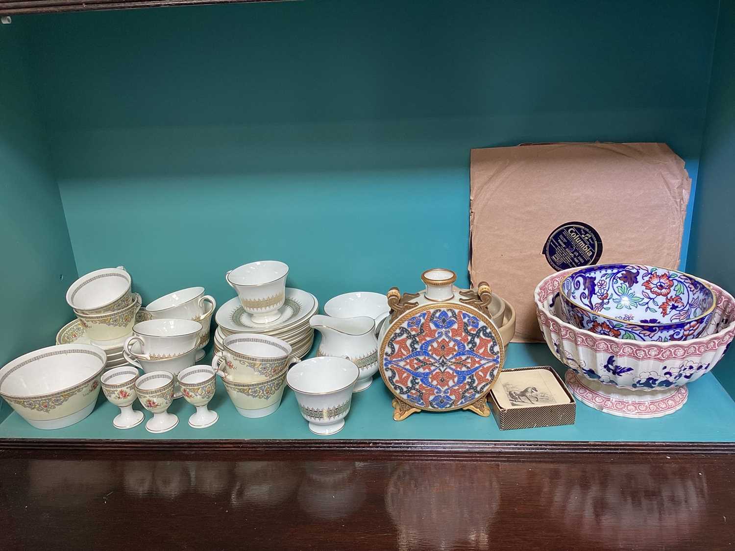 Lot 5010 - Collection of ceramics to include Wedgwood teaset, Herend plate etc