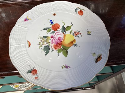 Lot 5010 - Collection of ceramics to include Wedgwood teaset, Herend plate etc