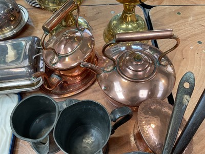 Lot 5149 - Group of metalwares, including two brass lamps, antique copper pan and kettles, pewter tankards, etc