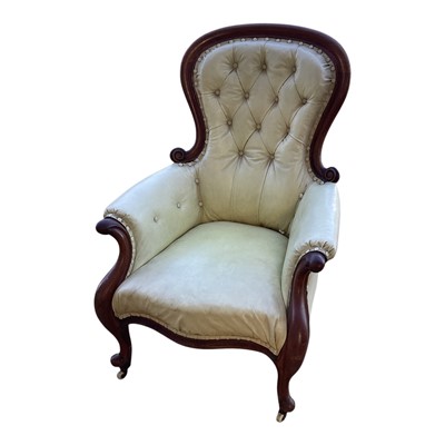 Lot 5317 - Victorian mahogany framed spoon back chair with buttoned cream leather upholstery, on scroll legs