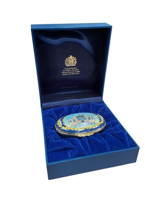 Lot 678 - Halcyon days limited edition oval enamel box to celebrate the marriage of HRH The Prince Edward and Miss Sophie Rhys-Jones