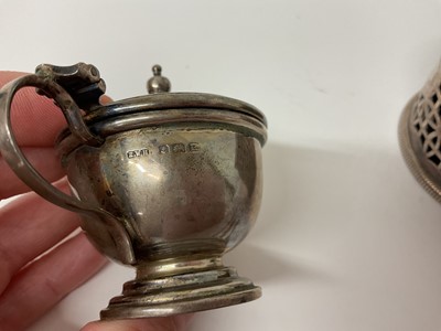 Lot 44 - 1930s silver condiment with silver salt spoon, two other silver spoons and a good quality silver plated mustard pot with blue glass liner