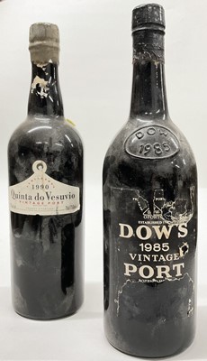 Lot 10 - Port - two bottles, Dow's 1985 and Symington's 1990 Quinta do Vesuvio, both 75cl.