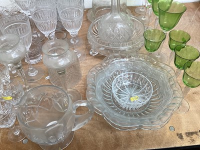 Lot 5040 - Collection of glassware to include wine glasses, decanter, cut glass and coloured glass