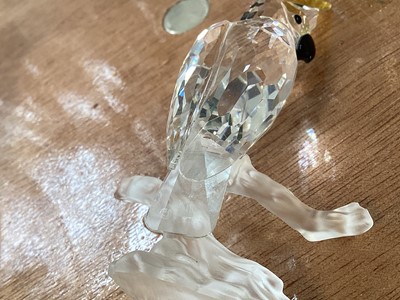 Lot 5051 - Swarovski kingfisher together with a Swarovski Parrot and a hummingbird