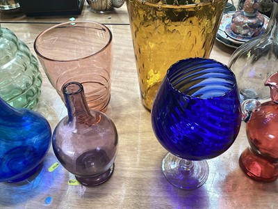 Lot 5069 - Collection of coloured glass vases to include a large amber vase with air bubbles