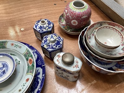 Lot 5070 - Collection of antique oriental porcelain to include Chinese Imari plates, Famille Vert tea caddy etc