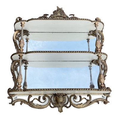 Lot 5415 - Good quality painted and giltwood hanging mirrored wall shelf