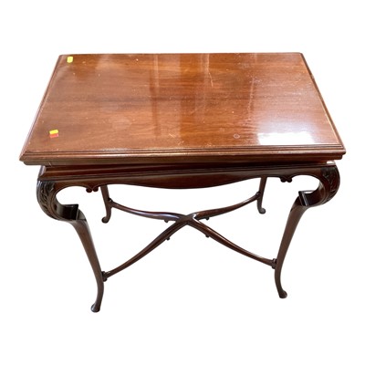 Lot 5363 - Early 20th century card table with fold over top
