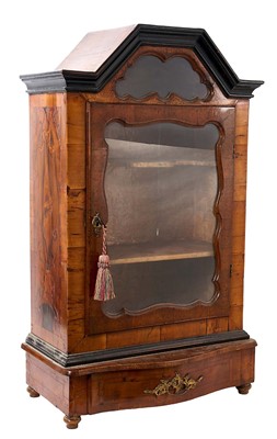 Lot 1465 - Late 18th / early 19th century Continental walnut glazed table cabinet
