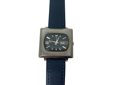 Lot 65 - 1970s Seiko 5 stainless steel wristwatch with a blue ‘TV’ dial, on a later blue leather strap