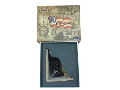 Lot 1859 - Britains Diecast Figurines including Colonel James Bowie's Door at the Alamo #17518 and James Bowie #17468, all boxed (2)