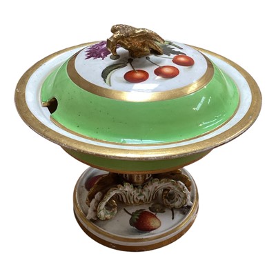 Lot 5024 - Early 19th century English porcelain tureen with hand painted fruit and floral decoration, possibly by Derby.