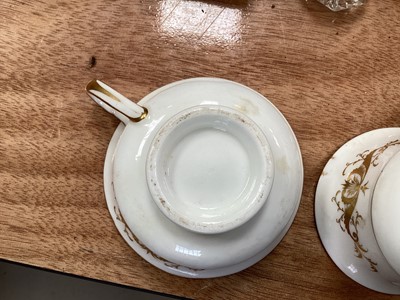 Lot 5109 - Group of English Regency floral painted porcelain, including a pair of square Spode dishes, a pair of Spode plates with gilt grapevines, H&R Daniel cup and saucer, etc