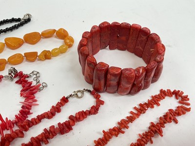 Lot 91 - Vintage amber and coral necklaces and some simulated pearls etc