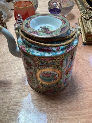 Lot 5124 - Two 19th century Chinese Canton porcelain teapots, painted with figures, flowers, birds and insects