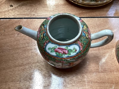 Lot 5124 - Two 19th century Chinese Canton porcelain teapots, painted with figures, flowers, birds and insects