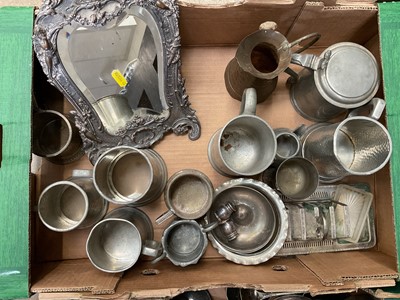 Lot 217 - Collection of plate and metalwares