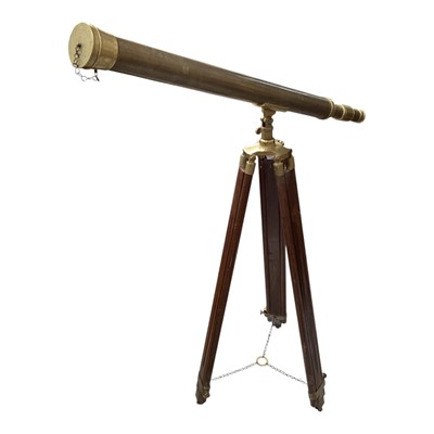 Lot 5155 - Modern brass telescope and tripod stand