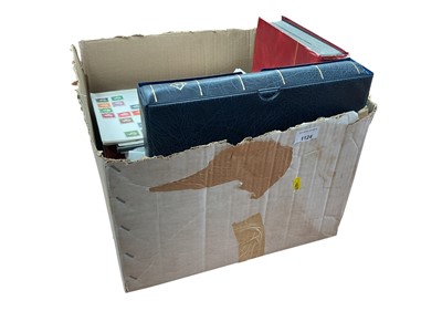 Lot 1124 - Box of stamp albums (8 albums)