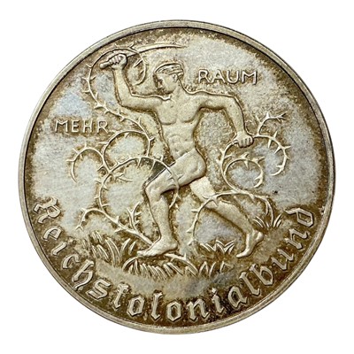 Lot 631 - Germany - Silver Nazi medallion (Dia: 36mm) by Morin, commemorating the Reichs Kolonail Bund Groenegress, (R.K.B.) 'The Collective Body of All German Colonial Organizations' 1933 (1 medallion)<...