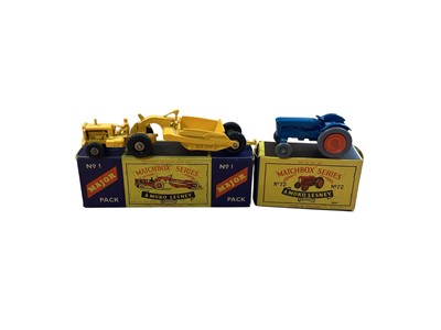 Lot 1775 - A Moko Lesney Matchbox Series 1-75 Major Packs including tractor & trailer No.1, Ruston Bucyrus No.4 & 200 ton transporter No.6, plus tractor No.4, Atlantic trailer No.16, bulldozer No.1...