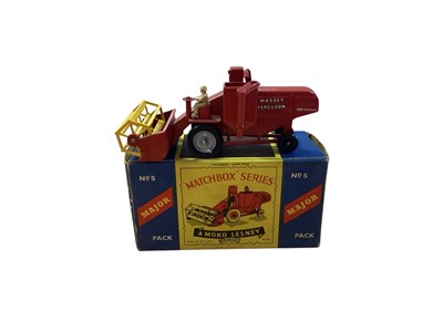 Lot 1779 - A Moko Lesney Matchbox Series 1-75 including Major Pack Combine Harvester No.5, Accessory Packs Transporter No.2 & Petrol Pumps No.1, Part Road Signs set "A", plus Morris 1000 No...