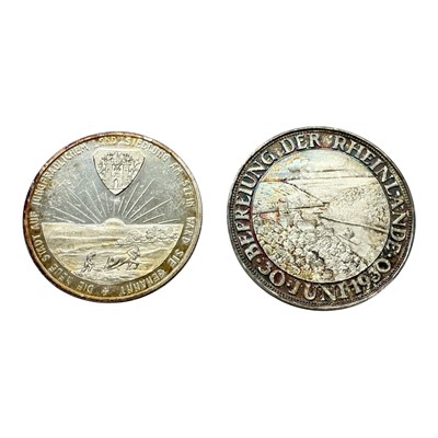 Lot 644 - Germany - Two silver commemorative medallions to include .990 silver 700th Anniversary of The City of Kamens in Saxony 16th - 18th May 1925 by L. CHR. Lauer (Dia: 34mm) and .900 silver Obv: Bust...