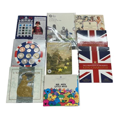 Lot 451 - G.B. - Royal Mint mixed brilliant UNC flatpack coin sets to include year set 1986, 1994, 1996, 2005
