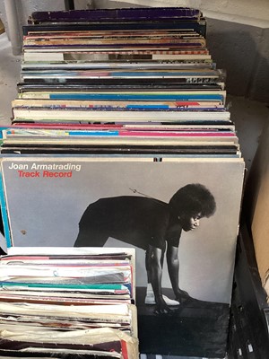 Lot 5216 - Box of LP's various artists