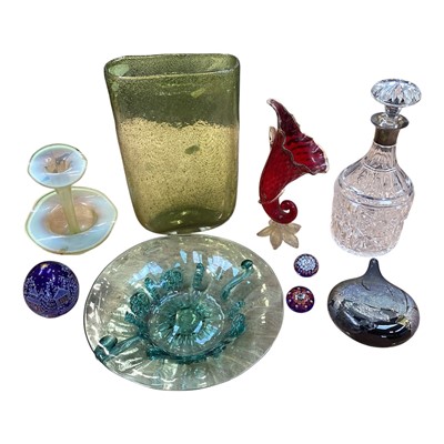 Lot 5056 - Group of glassware, including a silver collared decanter, a Vaseline glass vase, Isle of Wight glass vase, Murano cornucopia, et