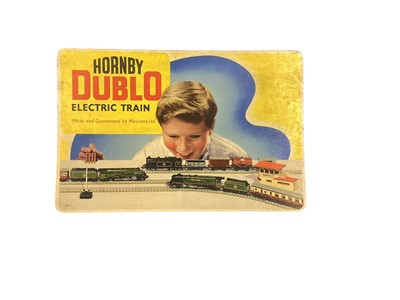 Lot 1786 - Hornby Dublo EDP12 3 rail Passenger train set with 4-6-2 BR lined green Duchess of Montrose tender locomotive with two tinplate carriages and track, boxed 30112, plus additional track, level cro...