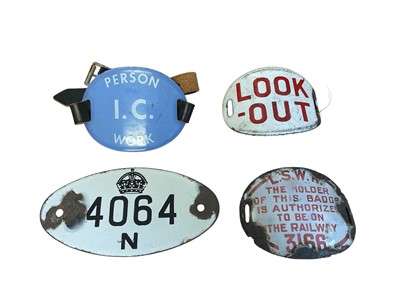 Lot Group of four various Railway and other transport related enamel badges, (4).