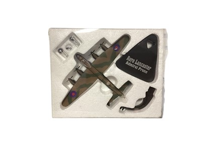 Lot 1821 - Atlas Editions 1:144 scale diecast military aircraft including Avro Lancaster, Boeing B29 Bomber, Vickers Wellington, De Havilland DH-98 Mosquito & Focker Wulf 200 Condor, boxed (5)