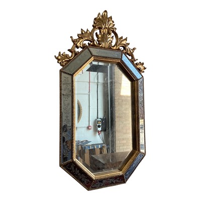 Lot 5167 - Venetian wall mirror with gilt decoration