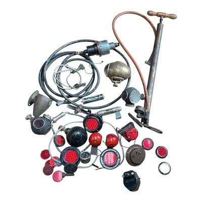 Lot 37 - Group of assorted automobilia to include a Pure air tyre inflator, various reflectors, dash light ans other items, (1 box).