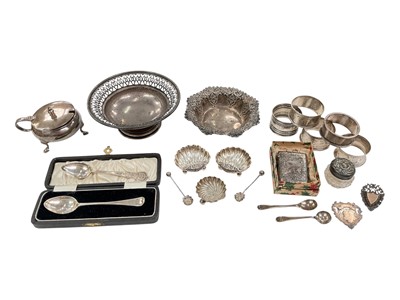 Lot 178 - Group of silver items