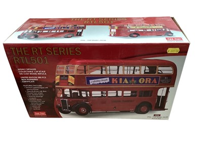 Lot 1891 - Sun Star 1:24 scale Limited Edition 468/580 The RT Series RT501-JXC20 Double Decker diecast model, boxed No.2926 with Perspex Display Case (1)