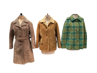 Lot 2597 - Vintage textiles to include ladies' Welsh coat, two sheepskin coats, one is by Moorlands fur cape, etc