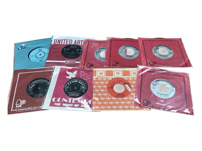 Lot 2779 - 150 45s including The Exciters, David Gates, 5th Dimension, Fabulous Echoes, Jose Feliciano, Mama Cass, Eagles (over 35), Joni Mitchell, Family Dogg, Shirley Ellis and Linda Ronstadt, e...